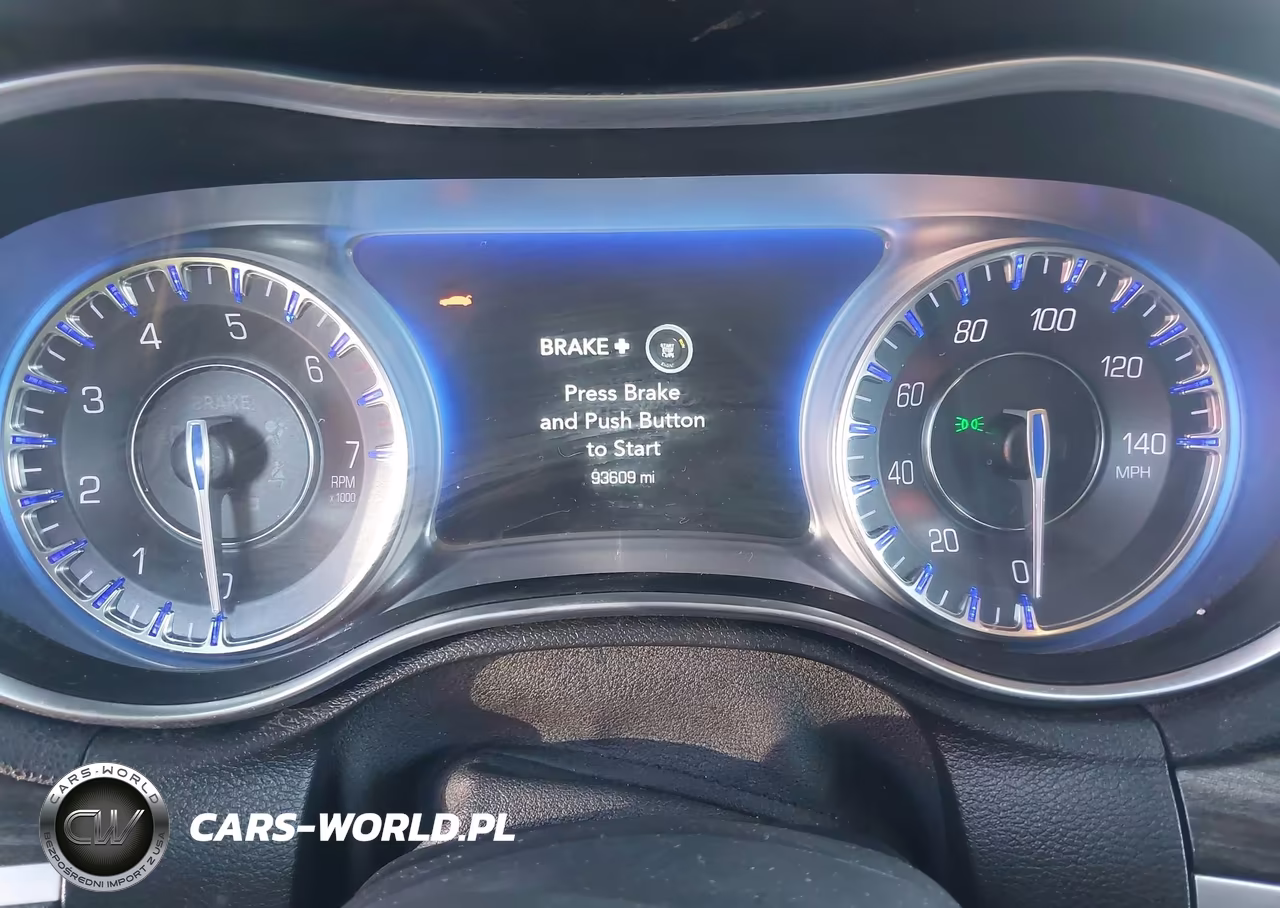 2017 Chrysler 300 Limited VIN:2C3CCAAG5HH593761 - 7