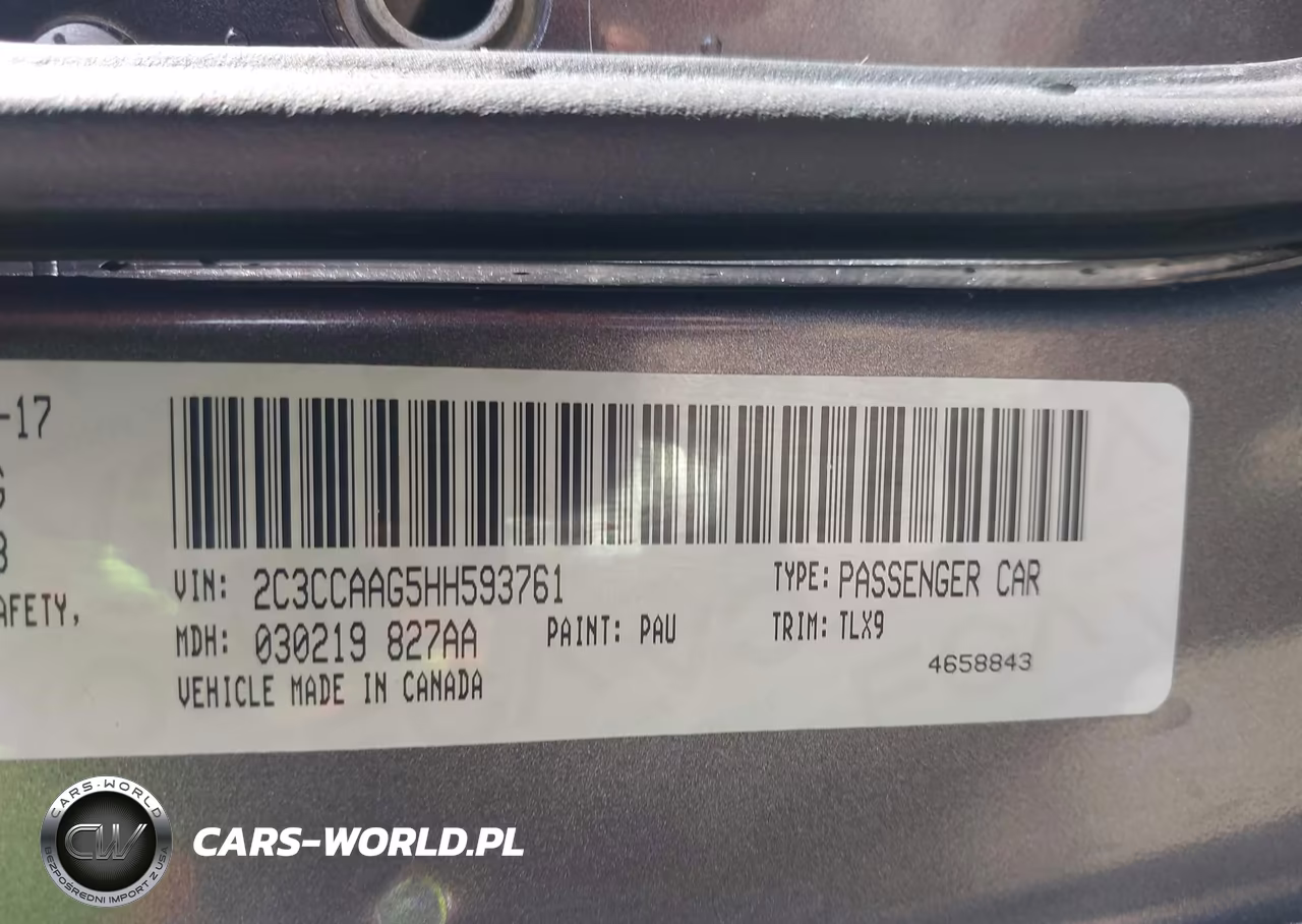 2017 Chrysler 300 Limited VIN:2C3CCAAG5HH593761 - 9