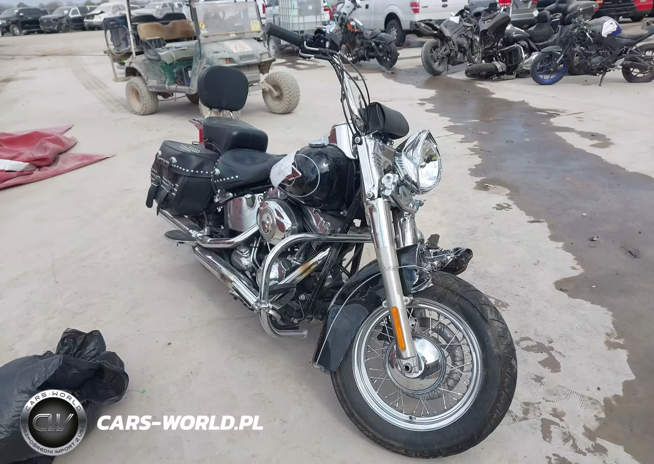 2011 Harley-Davidson Flstc