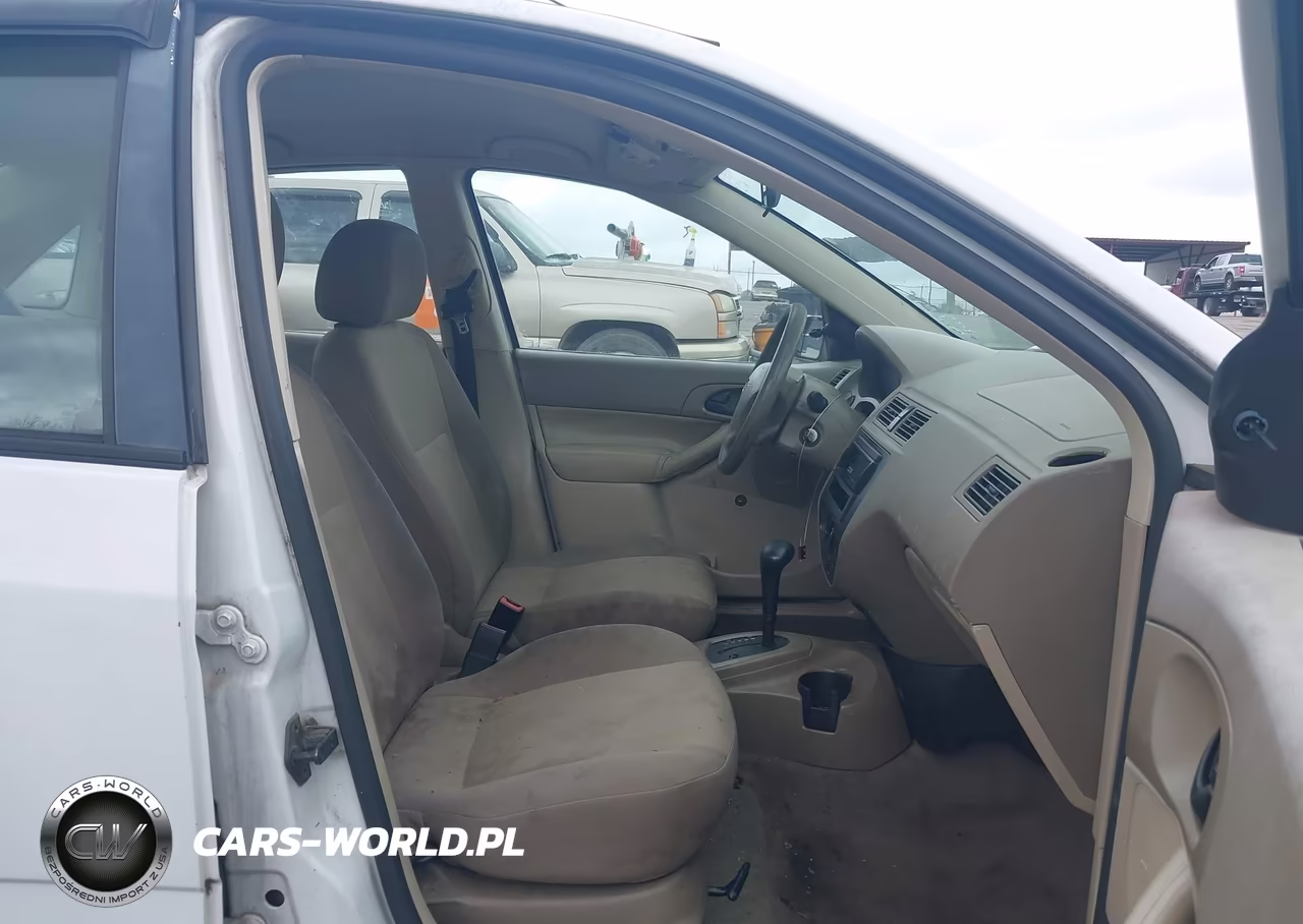 2006 Ford Focus Zx4 VIN:1FAFP34N36W135904 - 5