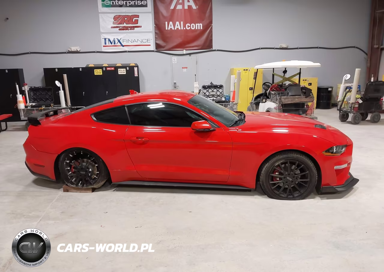 2021 Ford Mustang Ecoboost Premium Fastback VIN:1FA6P8TH5M5102012 - 13