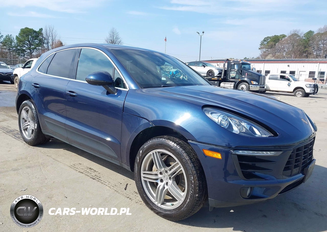 2015 Porsche Macan S