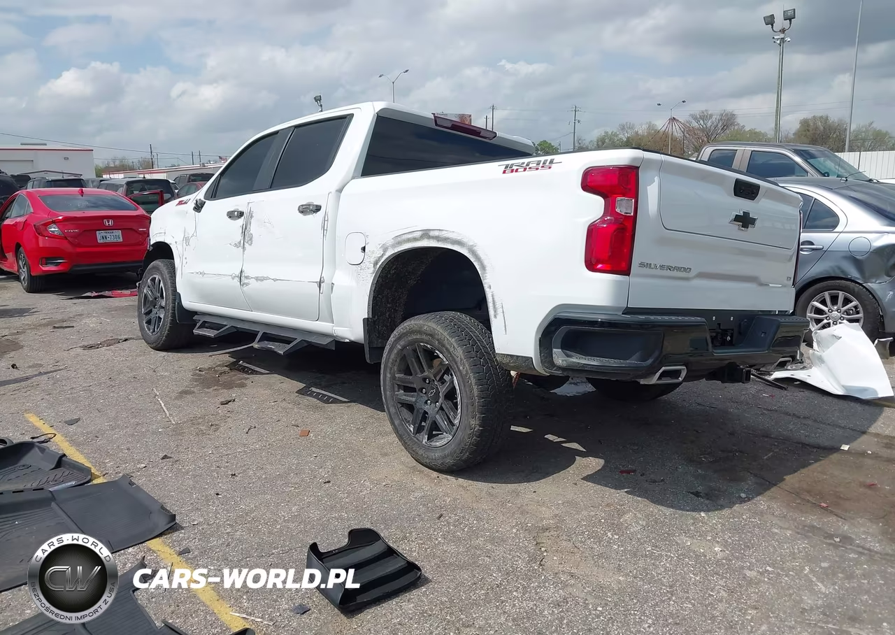 2023 Chevrolet Silverado 1500 4Wd Short Bed Lt Trail Boss VIN:3GCUDFE86PG335079 - 3