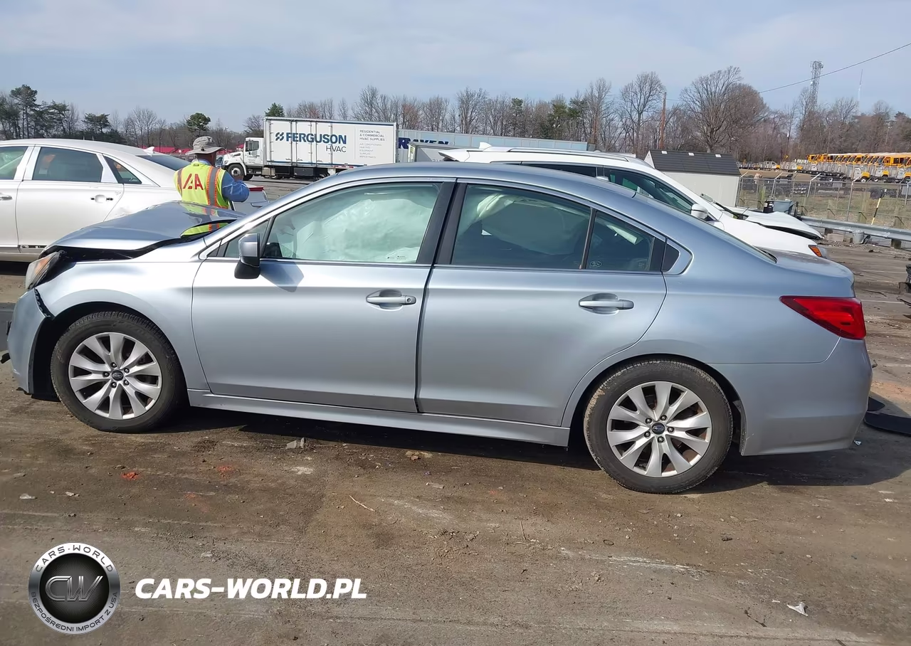 2015 Subaru Legacy 2.5I Premium VIN:4S3BNBC6XF3050434 - 14