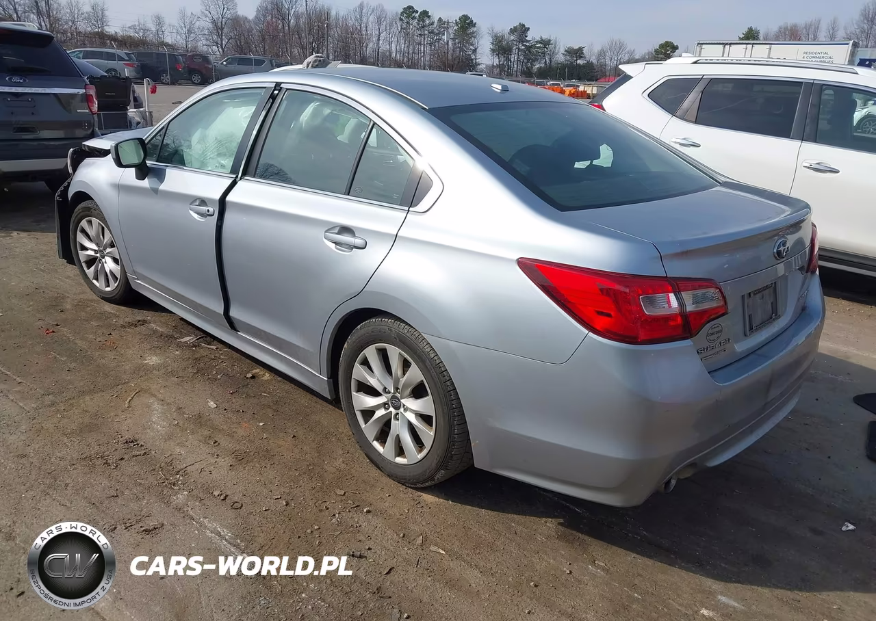 2015 Subaru Legacy 2.5I Premium VIN:4S3BNBC6XF3050434 - 3