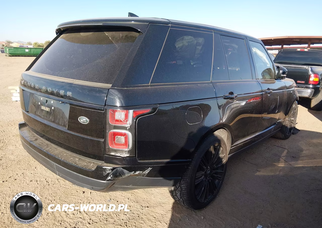 2018 Land Rover Range Rover 3.0L V6 Supercharged VIN:SALGR2RV5JA394761 - 4