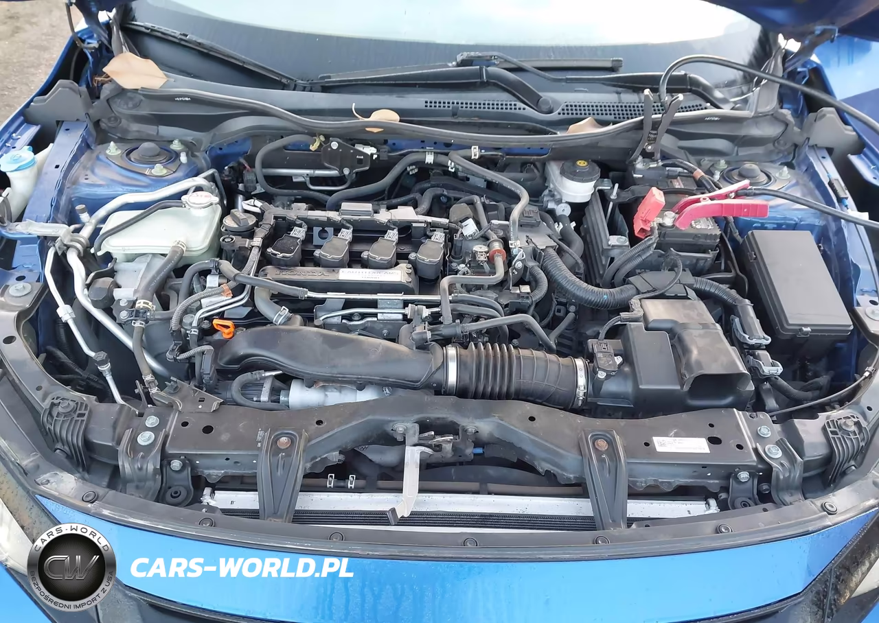 2018 Honda Civic Sport Touring VIN:SHHFK7H97JU206076 - 10