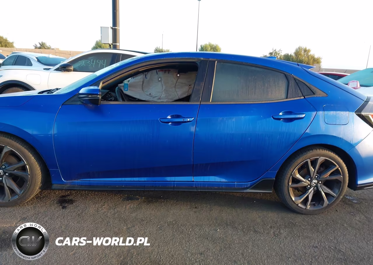 2018 Honda Civic Sport Touring VIN:SHHFK7H97JU206076 - 14
