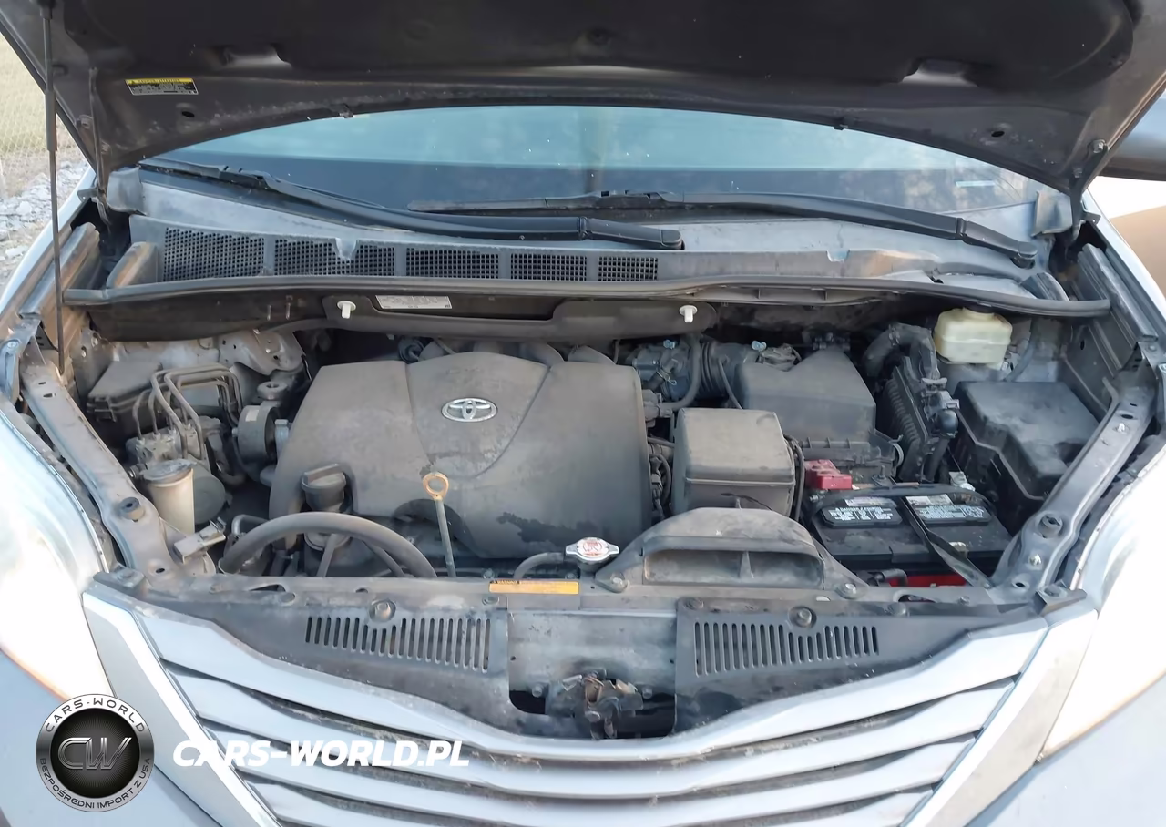 2017 Toyota Sienna Xle 8 Passenger VIN:5TDYZ3DC7HS791764 - 10