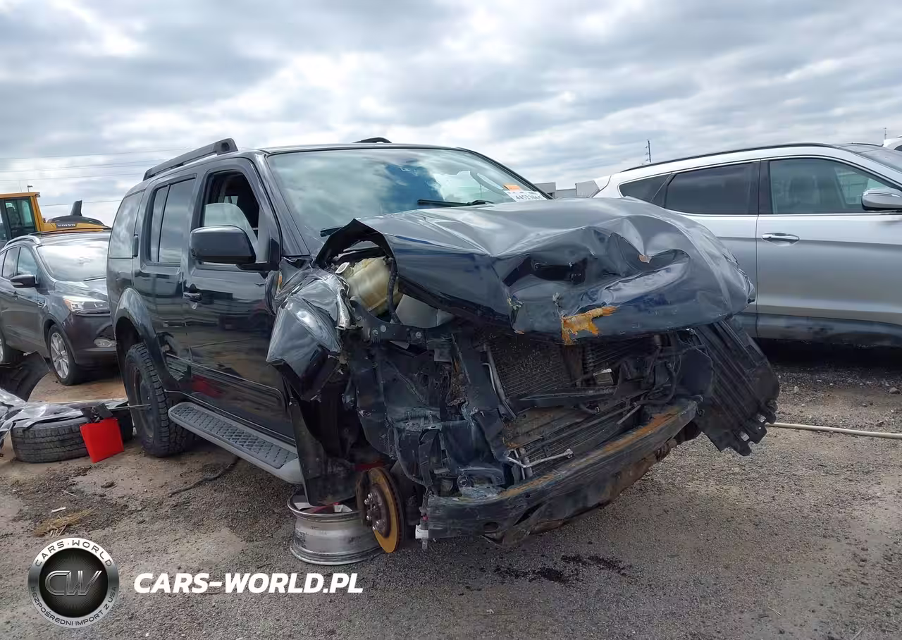 2012 Nissan Pathfinder Sv