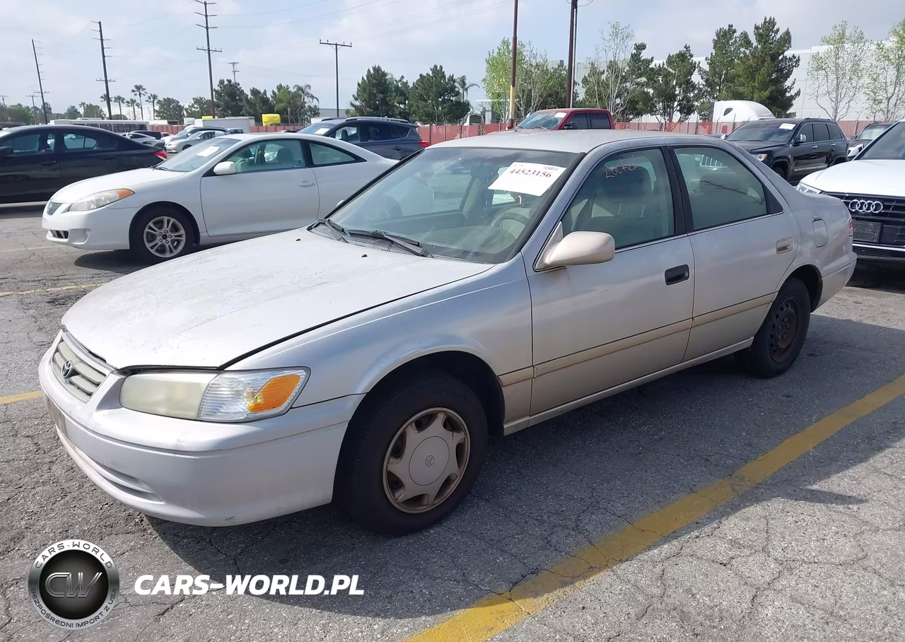2000 Toyota Camry Ce VIN:4T1BG22K6YU753031 - 2