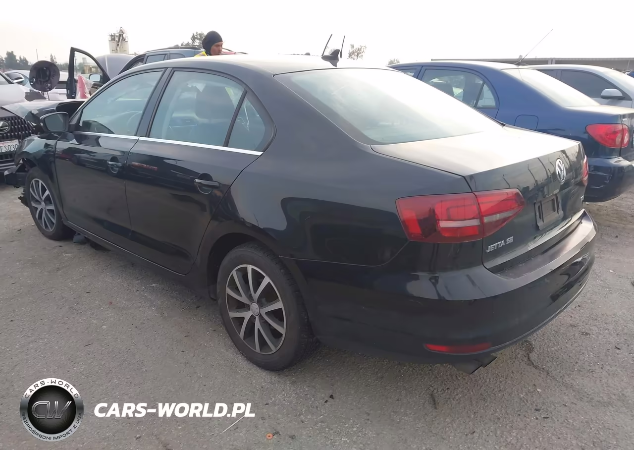 2018 Volkswagen Jetta 1.4T Se-1.4T Wolfsburg Edition VIN:3VWDB7AJ2JM258883 - 3