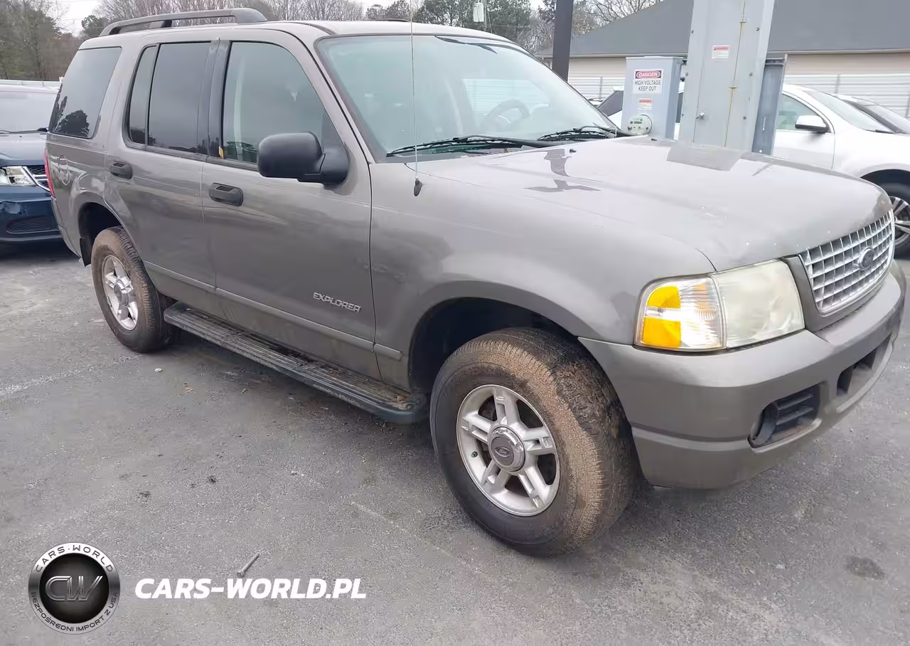 2004 Ford Explorer Xlt
