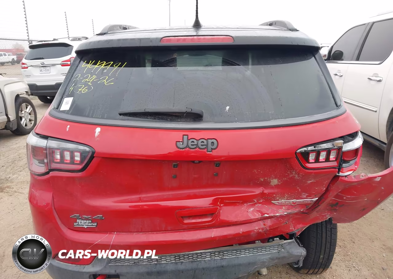 2019 Jeep Compass Trailhawk 4X4 VIN:3C4NJDDB7KT829076 - 16