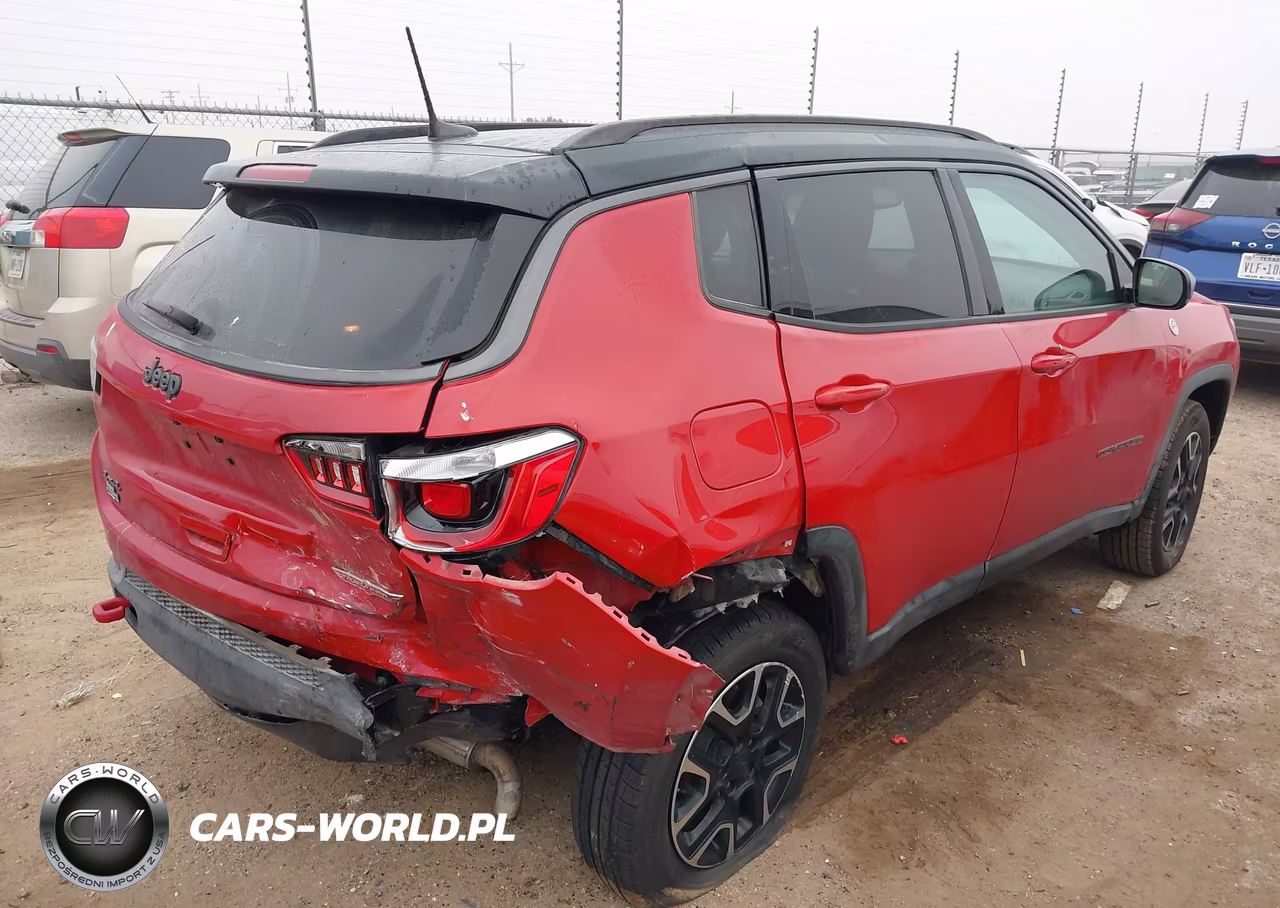 2019 Jeep Compass Trailhawk 4X4 VIN:3C4NJDDB7KT829076 - 4