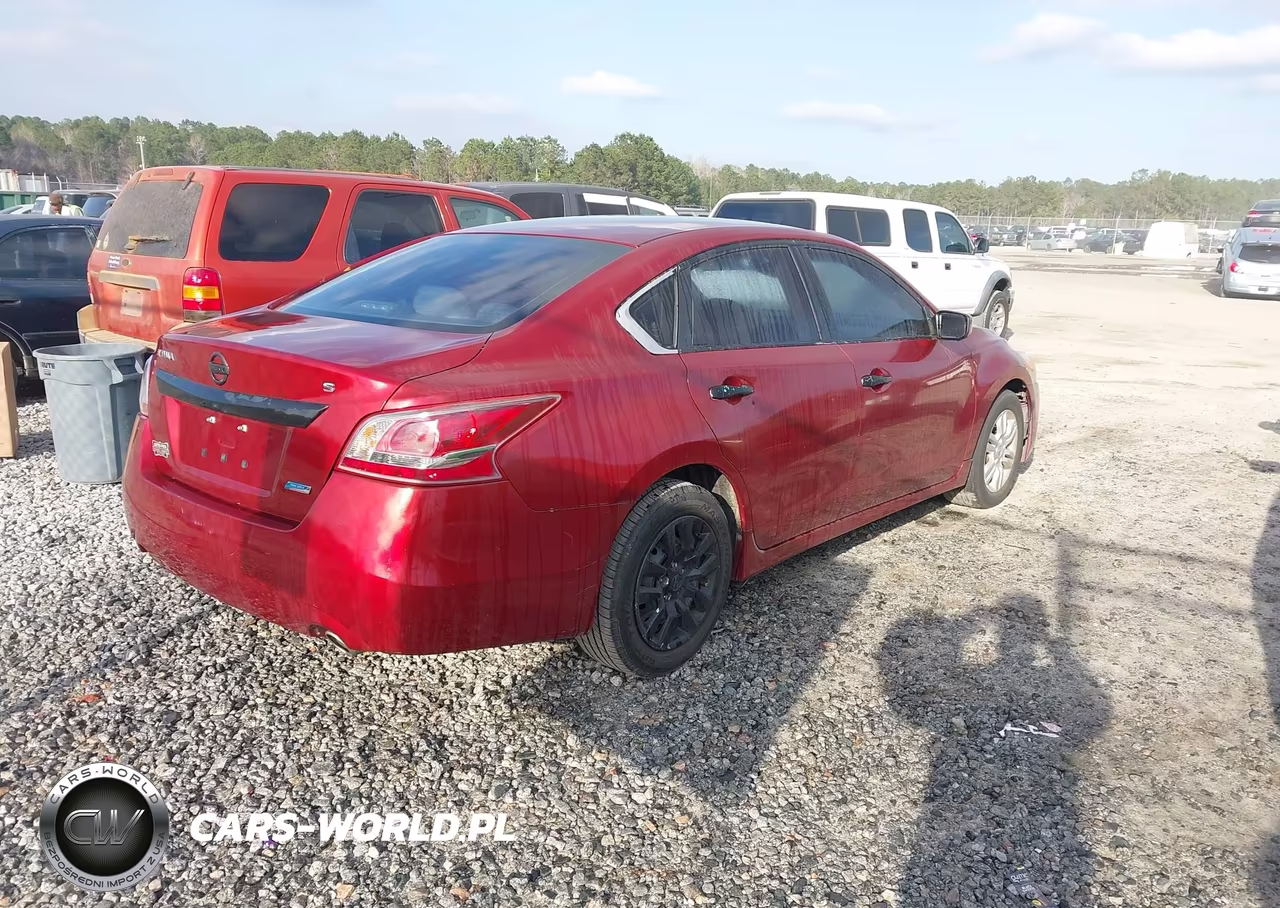 2013 Nissan Altima 2.5 S VIN:1N4AL3AP3DC918361 - 4
