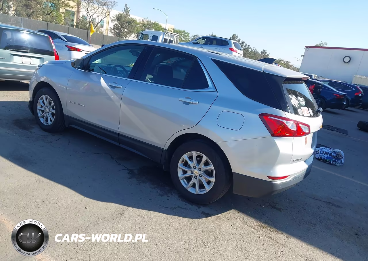 2018 Chevrolet Equinox Lt VIN:2GNAXJEV3J6315305 - 3
