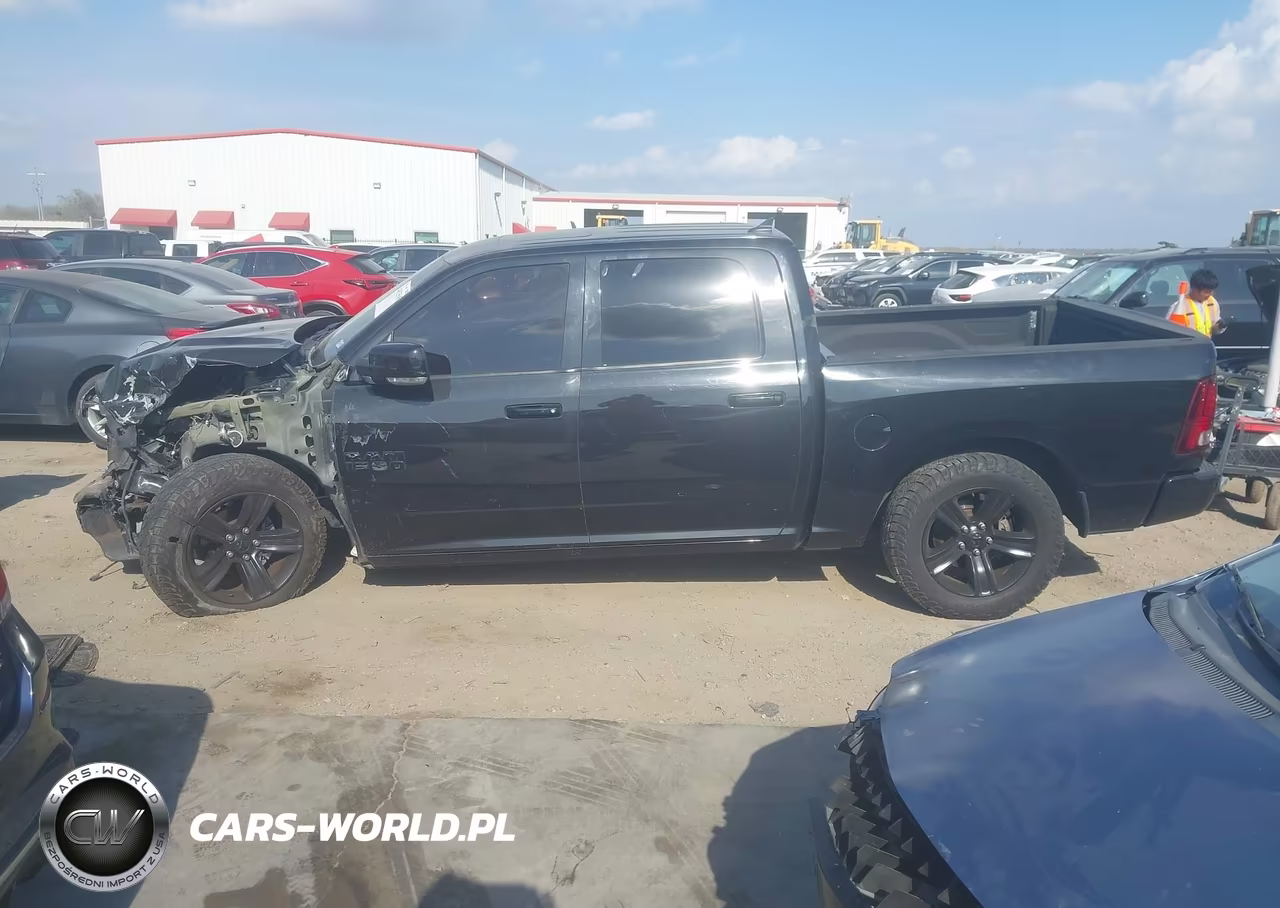 2016 Ram 1500 Sport VIN:1C6RR6MT9GS164583 - 15
