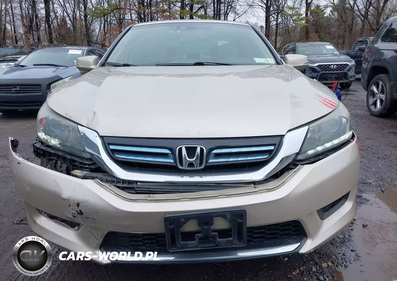 2015 Honda Accord Hybrid Ex-L VIN:1HGCR6F57FA001224 - 12