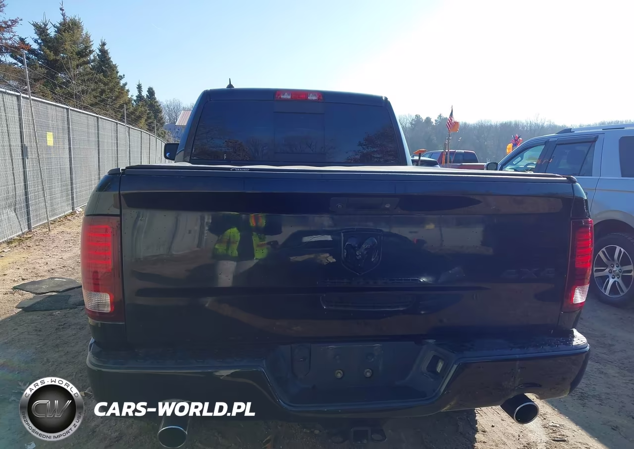 2016 Ram 1500 Sport VIN:1C6RR7HT1GS212769 - 17