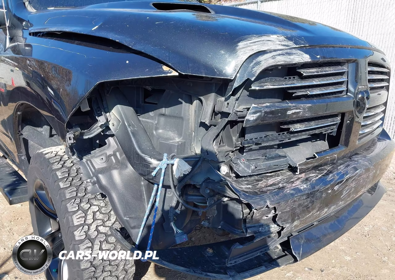 2016 Ram 1500 Sport VIN:1C6RR7HT1GS212769 - 6