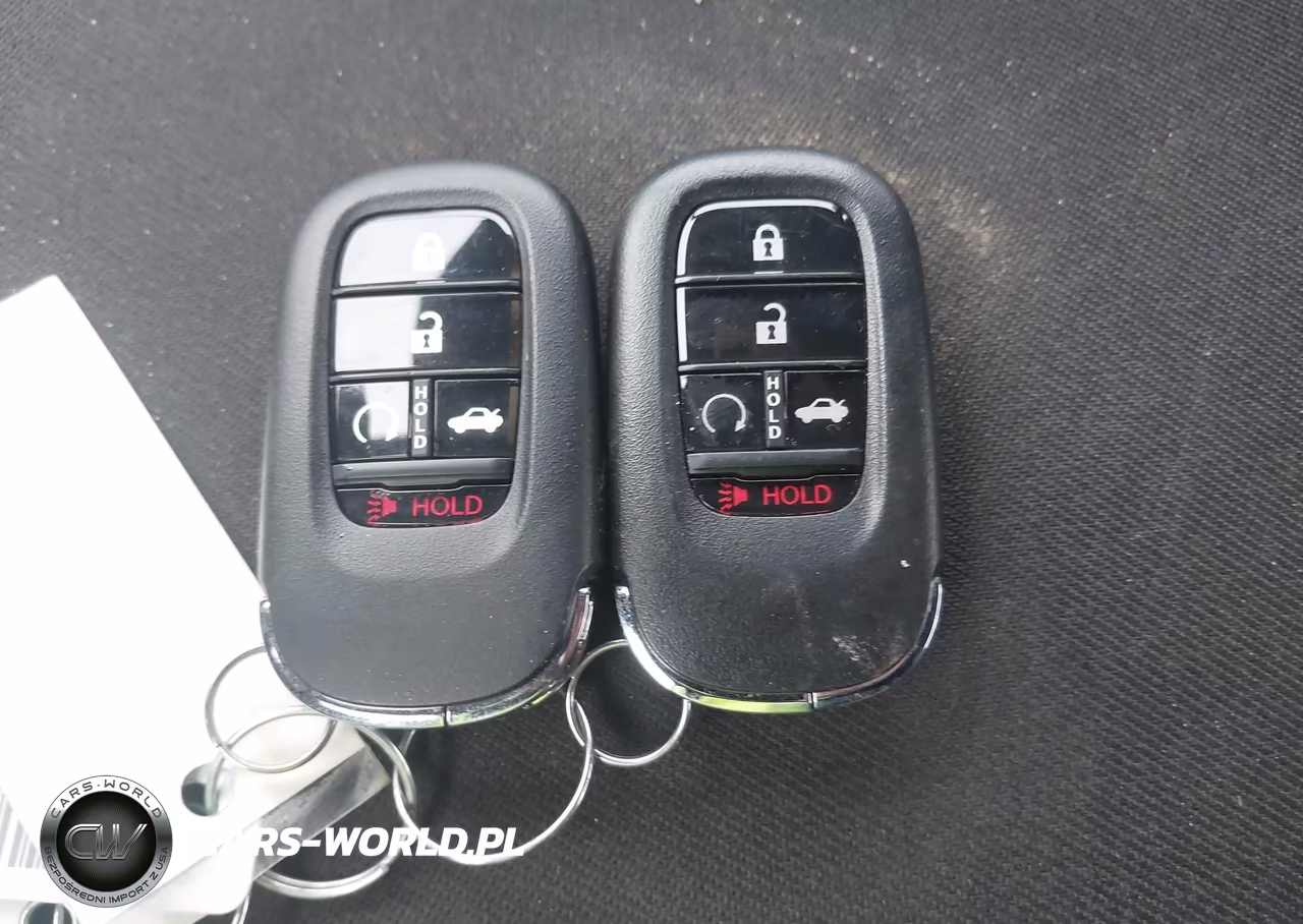 2025 Honda Civic Sport VIN:2HGFE2F52SH581687 - 11