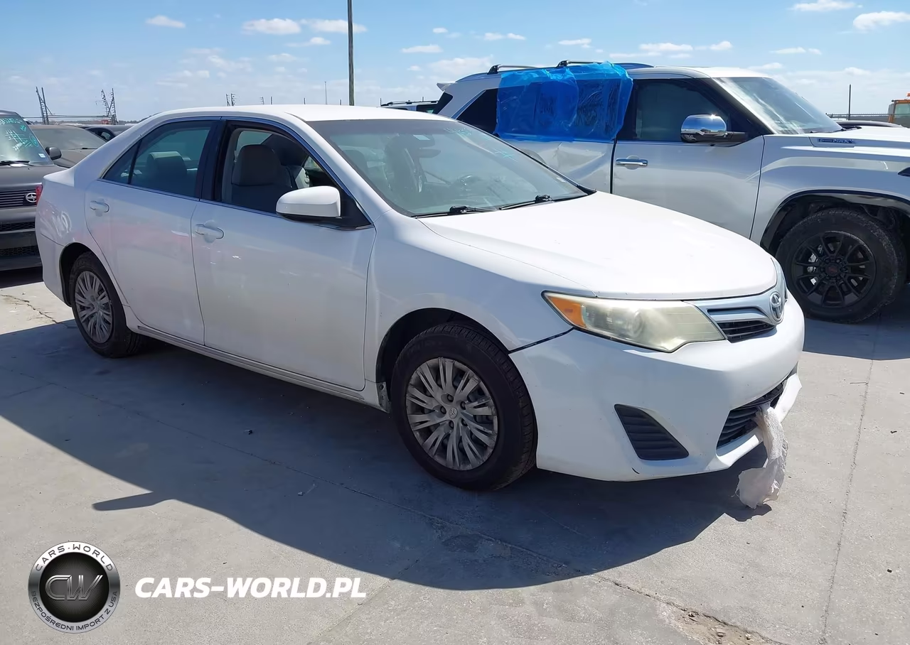 2014 Toyota Camry Le