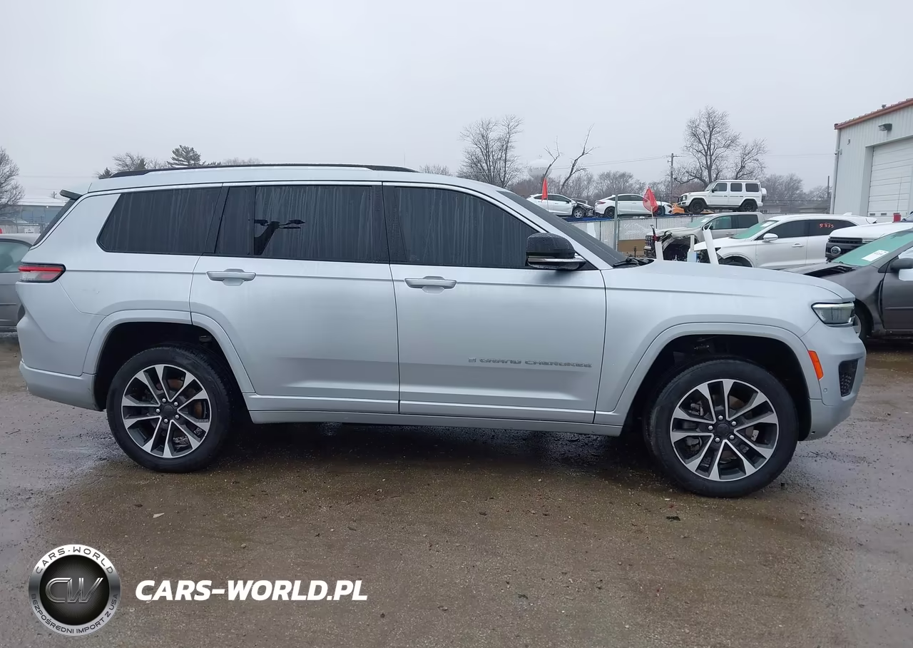 2021 Jeep Grand Cherokee L Overland 4X4 VIN:1C4RJKDG7M8179636 - 14