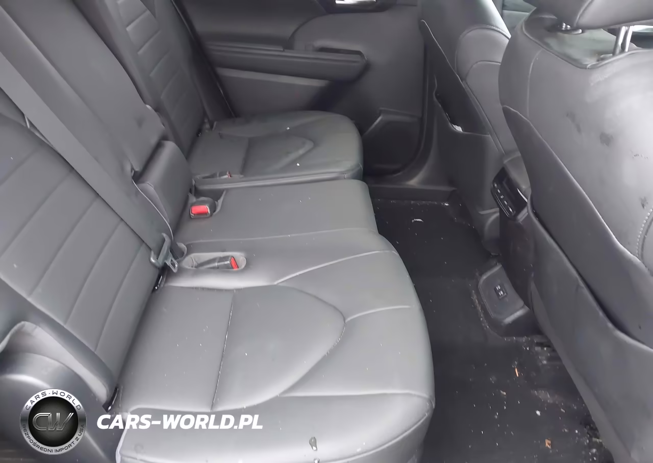2020 Toyota Highlander Xle VIN:5TDHZRBH1LS037026 - 8