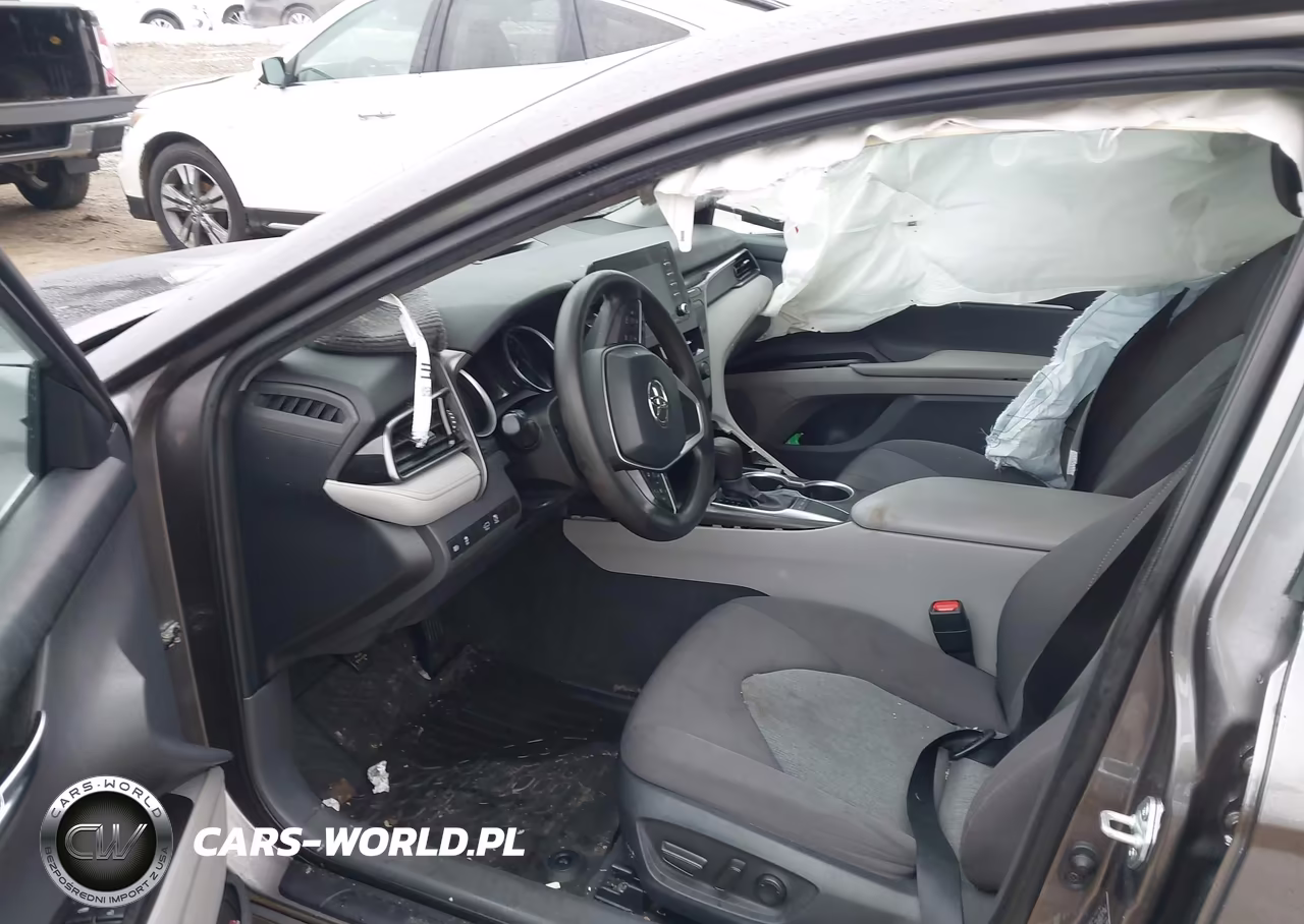 2022 Toyota Camry Le VIN:4T1C11AKXNU647727 - 5