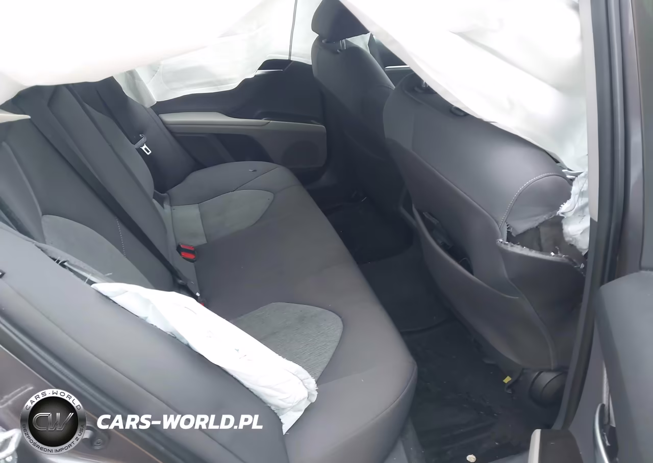 2022 Toyota Camry Le VIN:4T1C11AKXNU647727 - 8