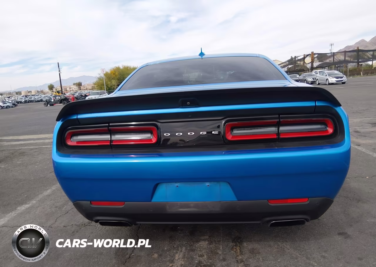 2019 Dodge Challenger R-T Scat Pack VIN:2C3CDZFJ3KH719655 - 17