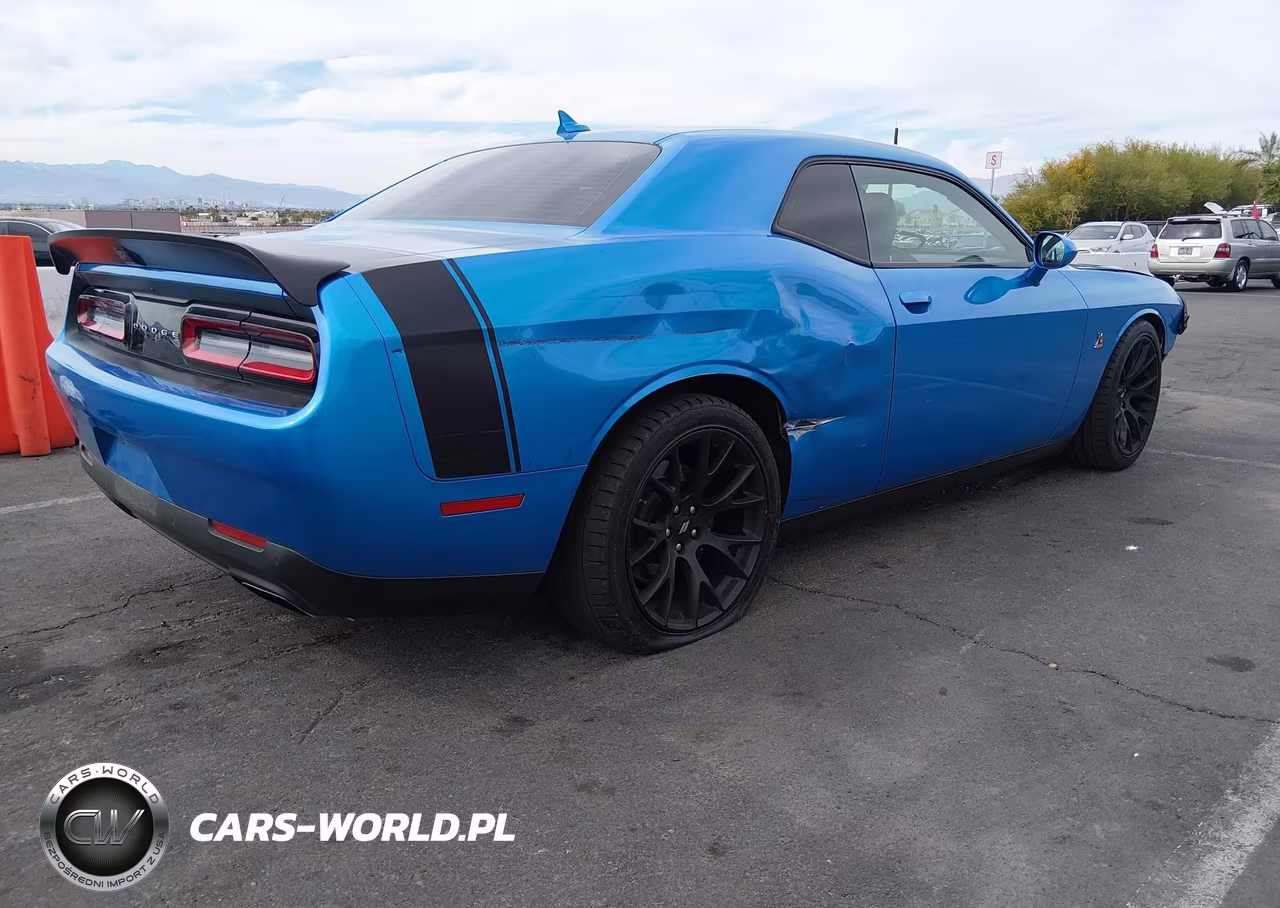 2019 Dodge Challenger R-T Scat Pack VIN:2C3CDZFJ3KH719655 - 4