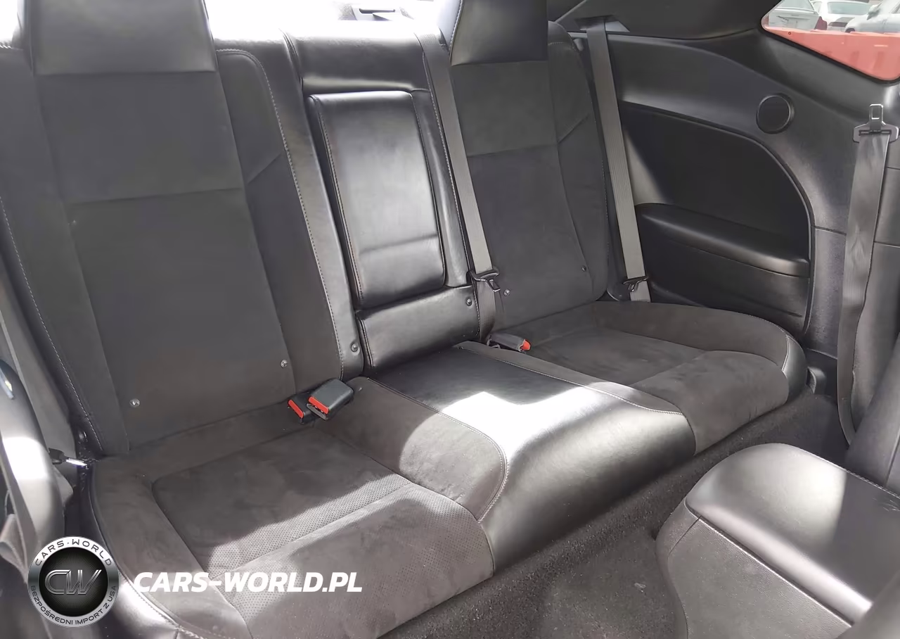 2019 Dodge Challenger R-T Scat Pack VIN:2C3CDZFJ3KH719655 - 8