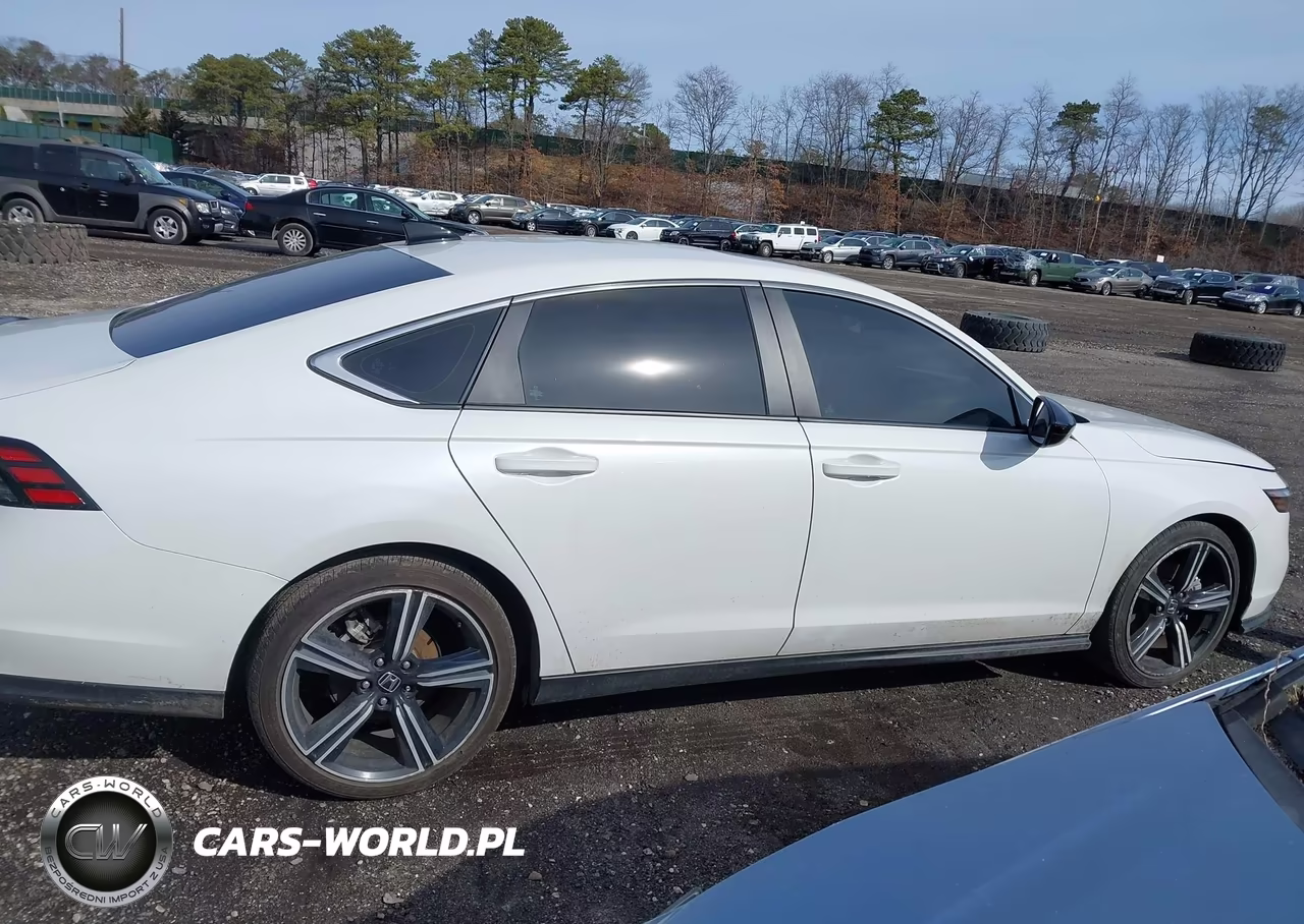 2024 Honda Accord Hybrid Sport VIN:1HGCY2F51RA089400 - 13
