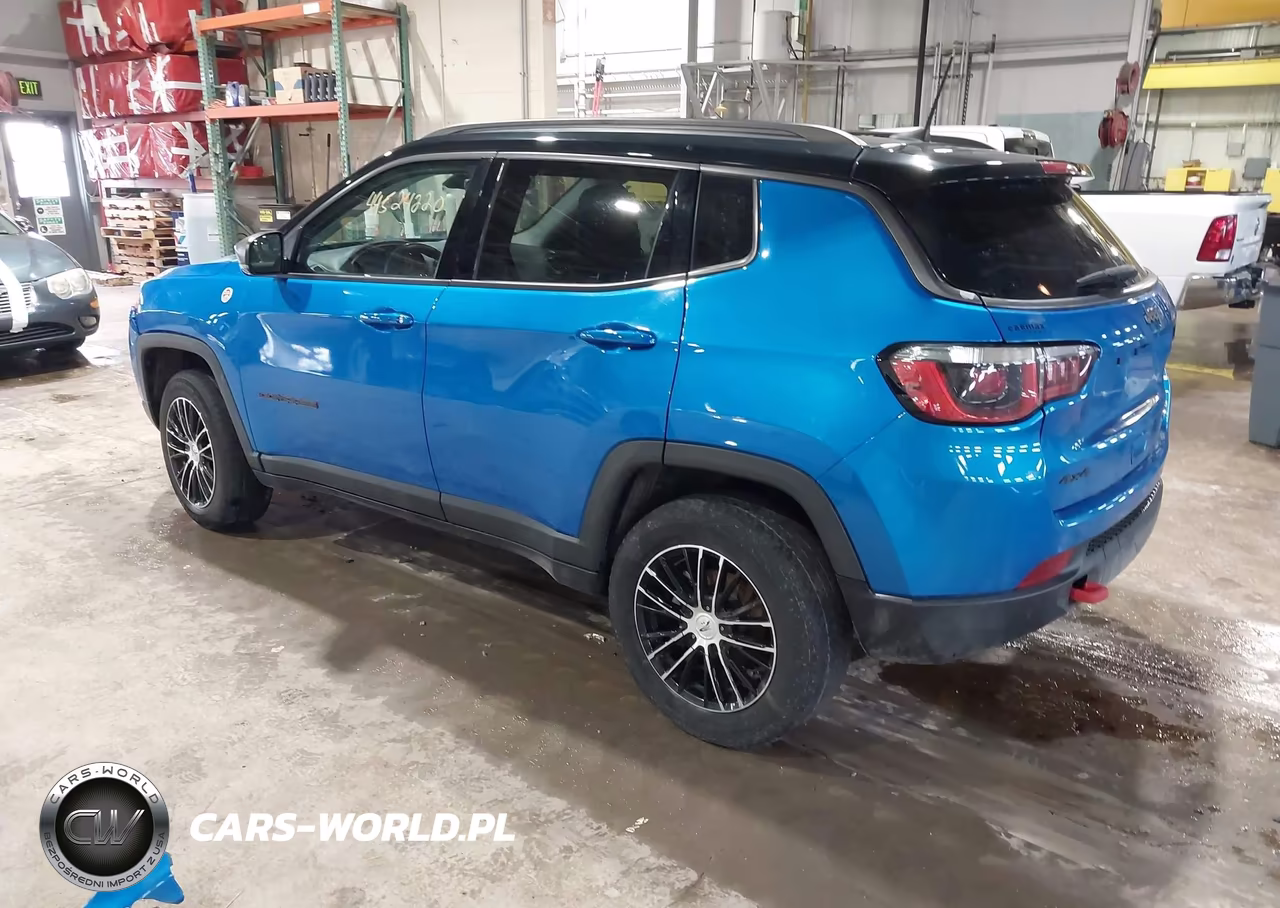 2018 Jeep Compass Trailhawk 4X4 VIN:3C4NJDDB3JT169102 - 3