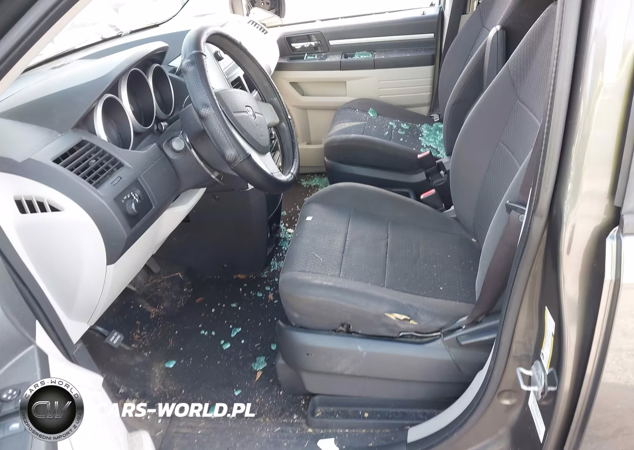 2010 Dodge Grand Caravan Se VIN:2D4RN4DE9AR380195 - 5