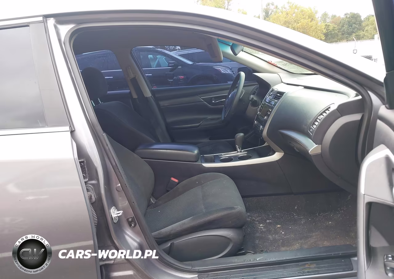 2015 Nissan Altima 2.5 S VIN:1N4AL3AP2FC578204 - 5