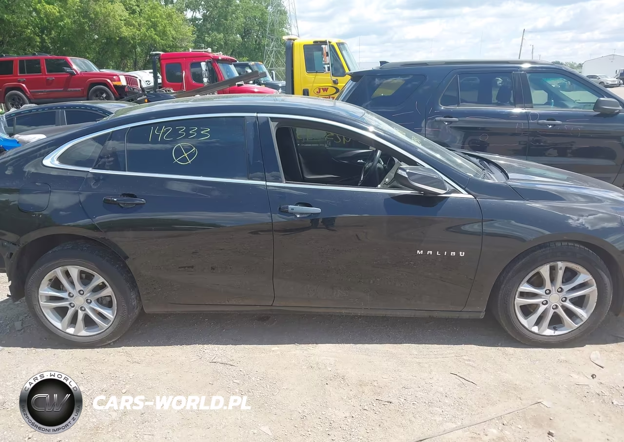 2018 Chevrolet Malibu Lt VIN:1G1ZD5ST1JF142333 - 12