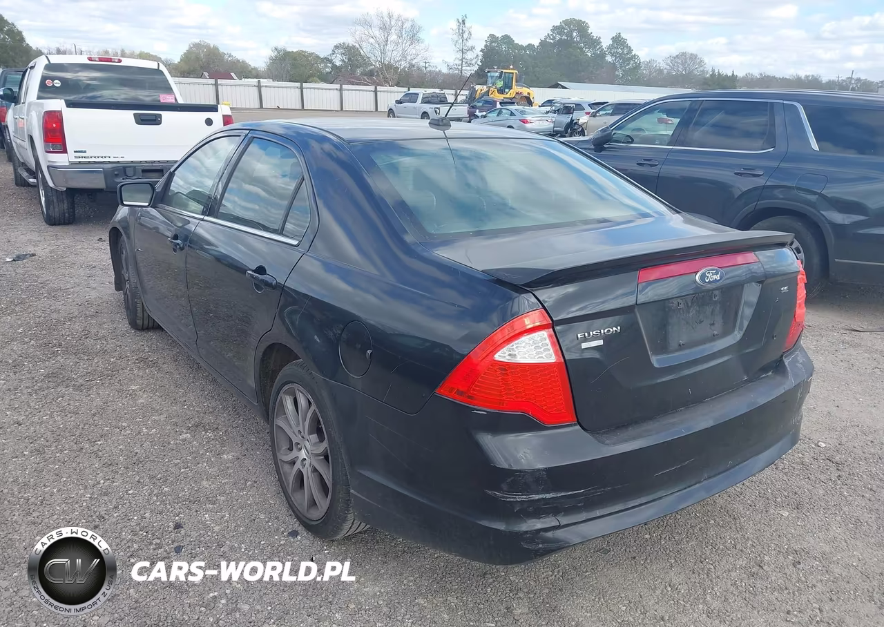 2010 Ford Fusion Se VIN:3FAHP0HA6AR388340 - 3