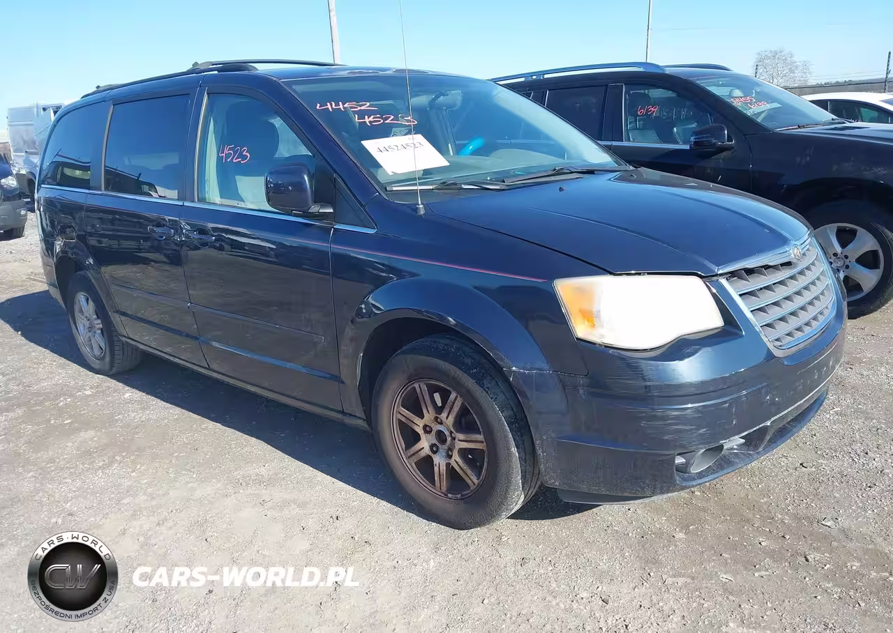 2008 Chrysler Town & Country Touring
