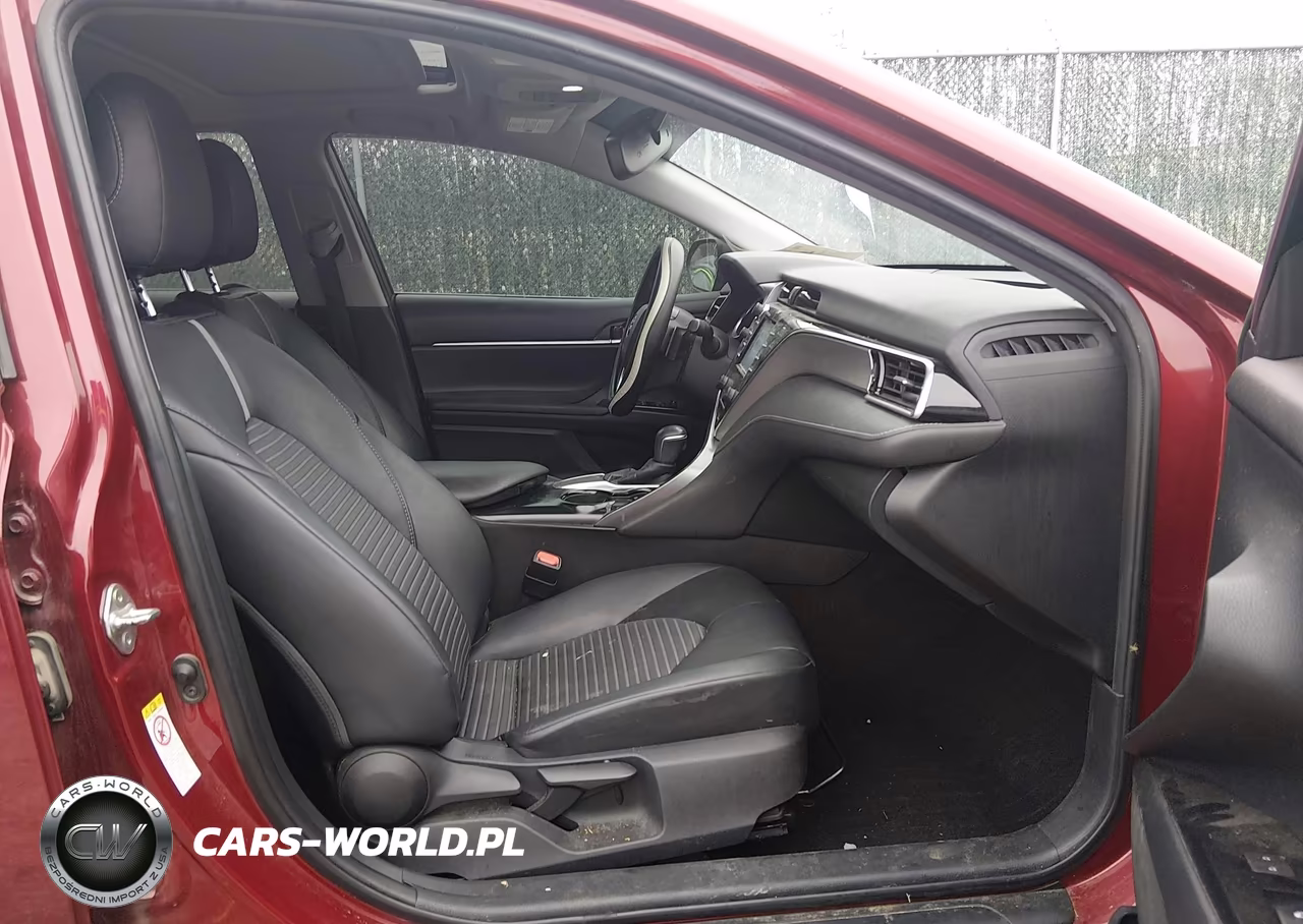 2018 Toyota Camry Se VIN:4T1B11HK5JU648781 - 5