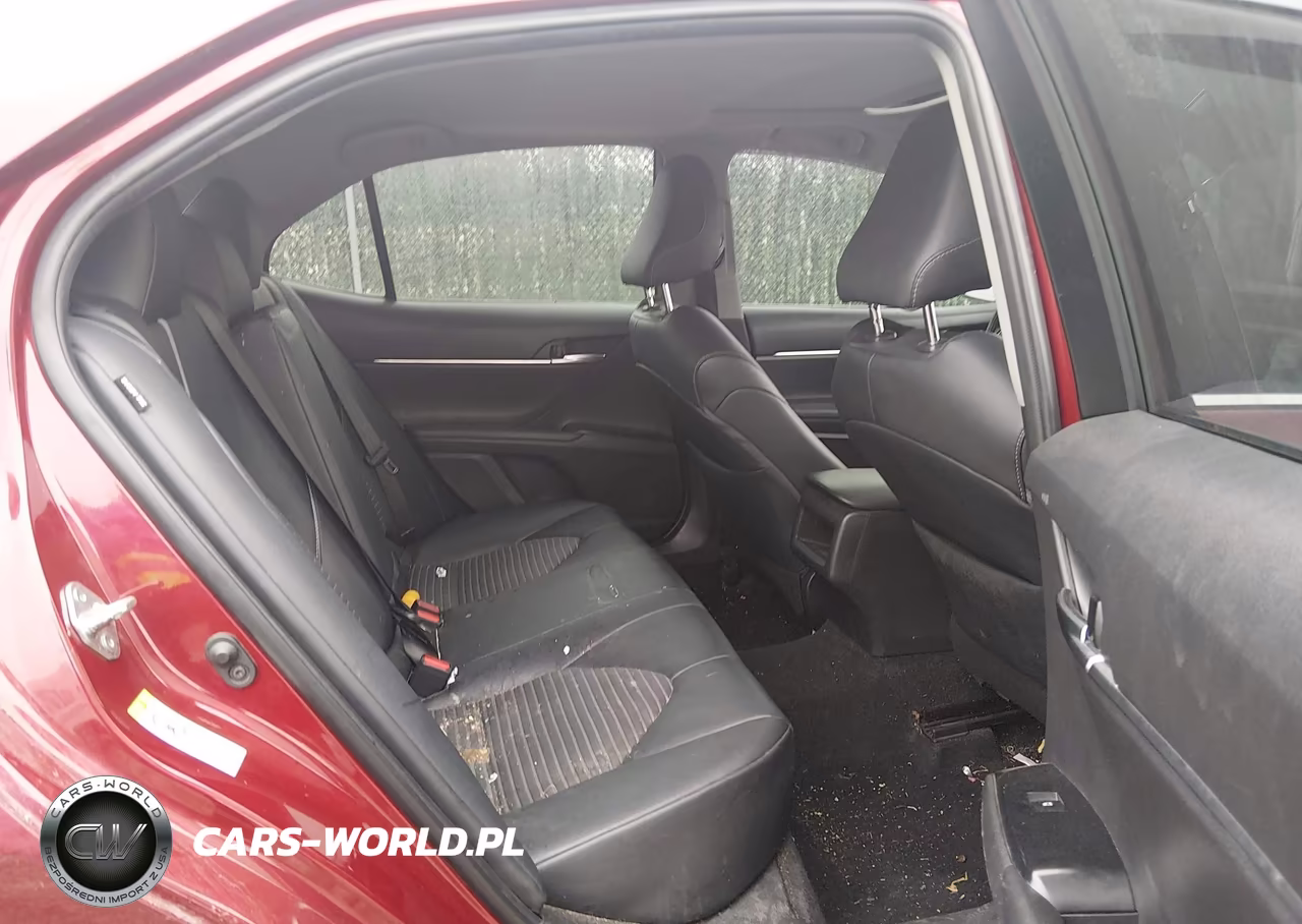 2018 Toyota Camry Se VIN:4T1B11HK5JU648781 - 8