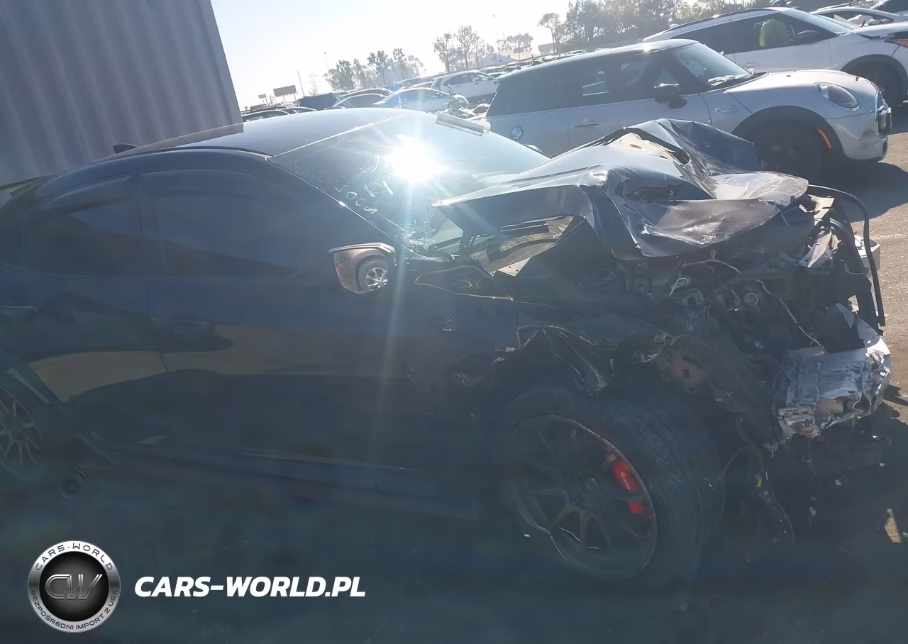 2020 Honda Civic Type R Touring VIN:SHHFK8G75LU200138 - 13