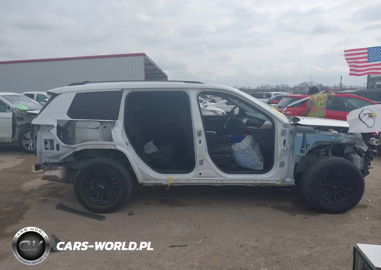 2023 Jeep Grand Cherokee L Laredo 4X4 VIN:1C4RJKAG0P8739134 - 14
