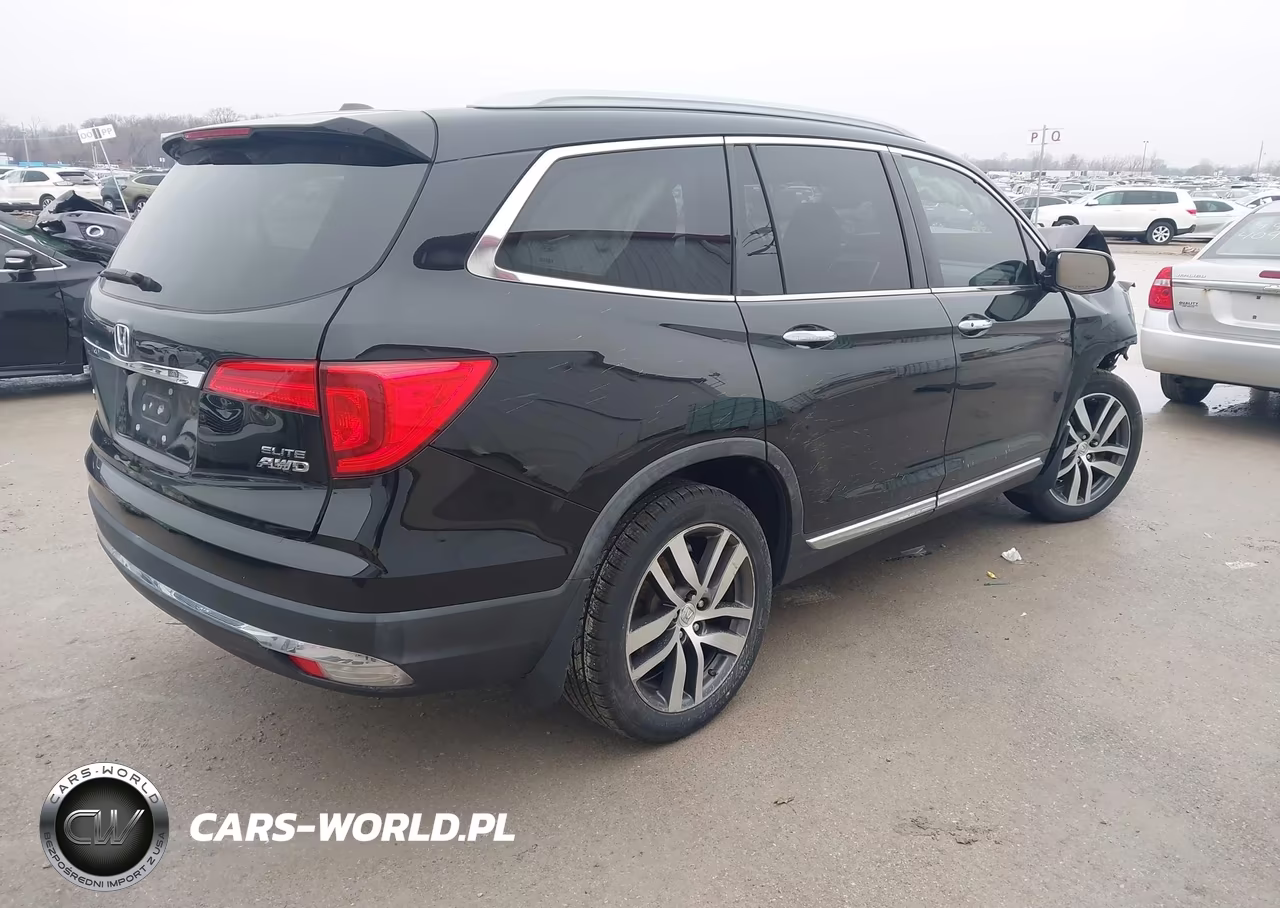 2017 Honda Pilot Elite VIN:5FNYF6H00HB034624 - 4