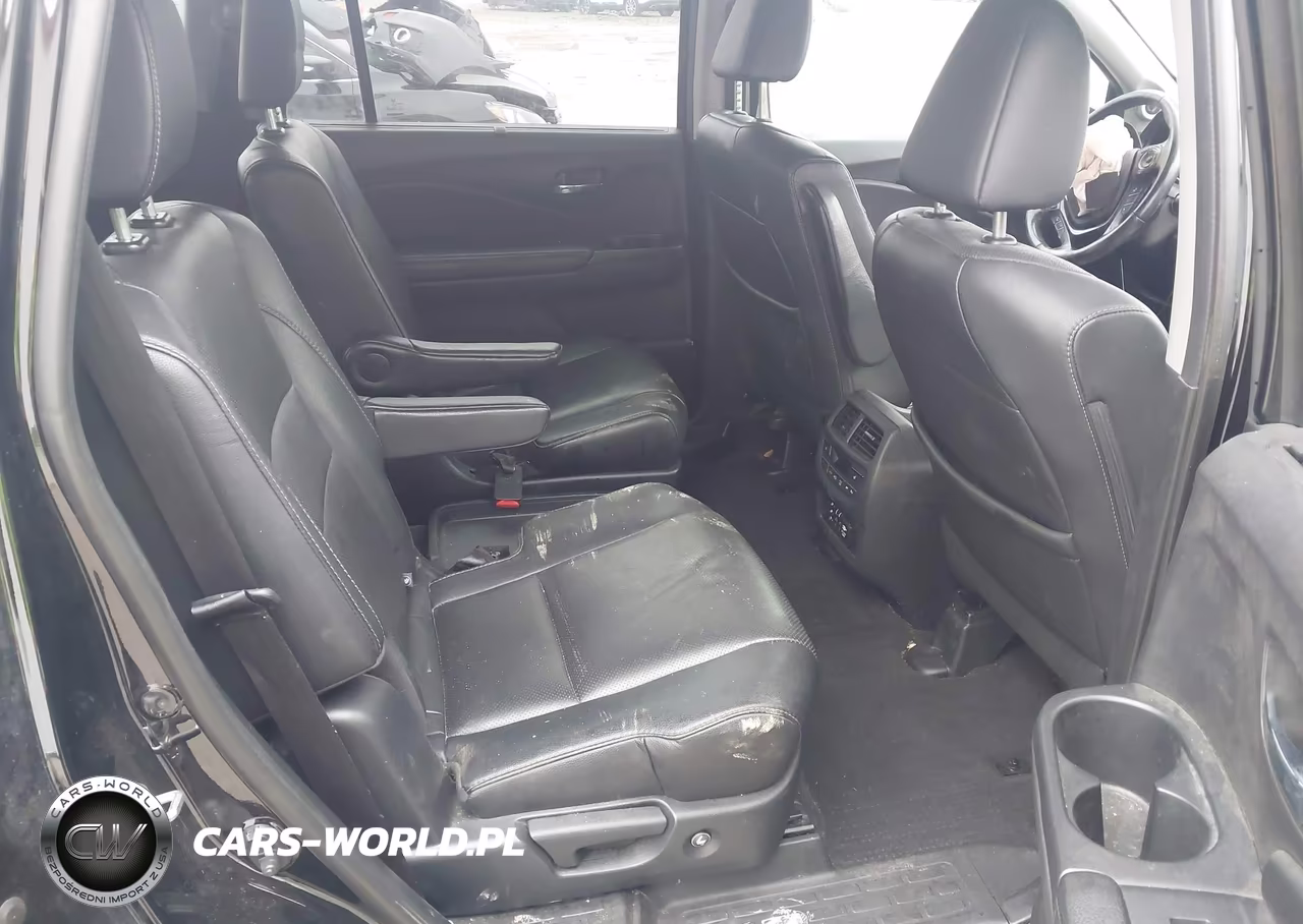 2017 Honda Pilot Elite VIN:5FNYF6H00HB034624 - 8