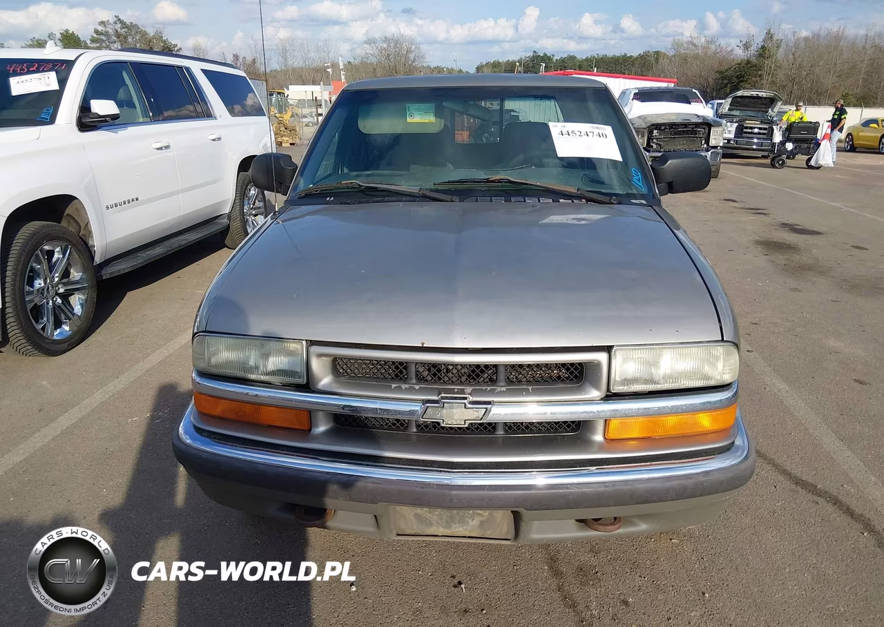 2001 Chevrolet S-10 Ls VIN:1GCDT13W61K242845 - 12