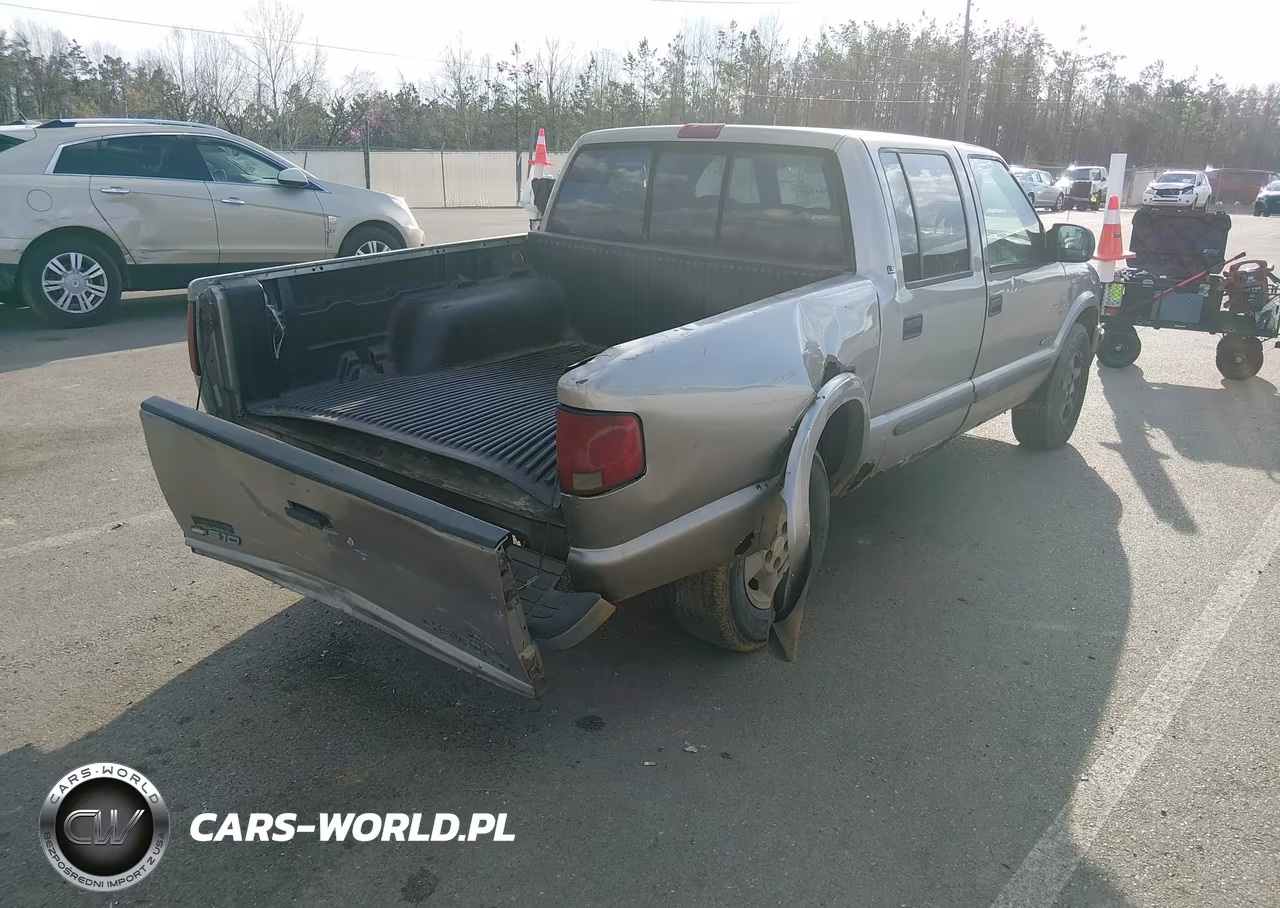 2001 Chevrolet S-10 Ls VIN:1GCDT13W61K242845 - 4