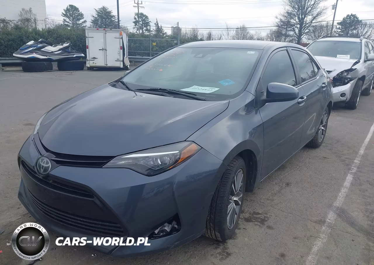 2018 Toyota Corolla Le VIN:5YFBURHE3JP847412 - 2